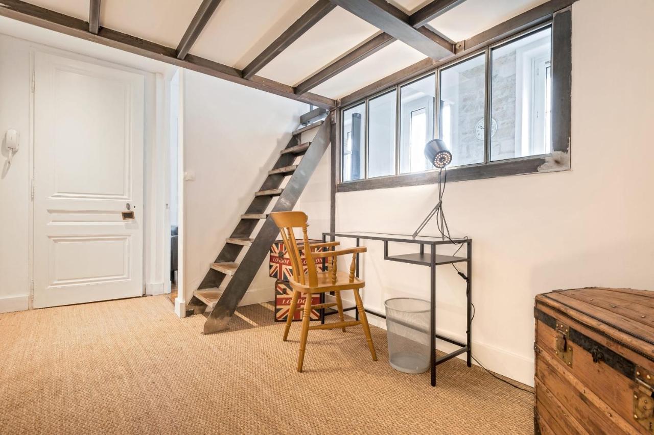 Guestready - Bright And Cosy Loft Near Part Dieu Metro Lyon Bagian luar foto